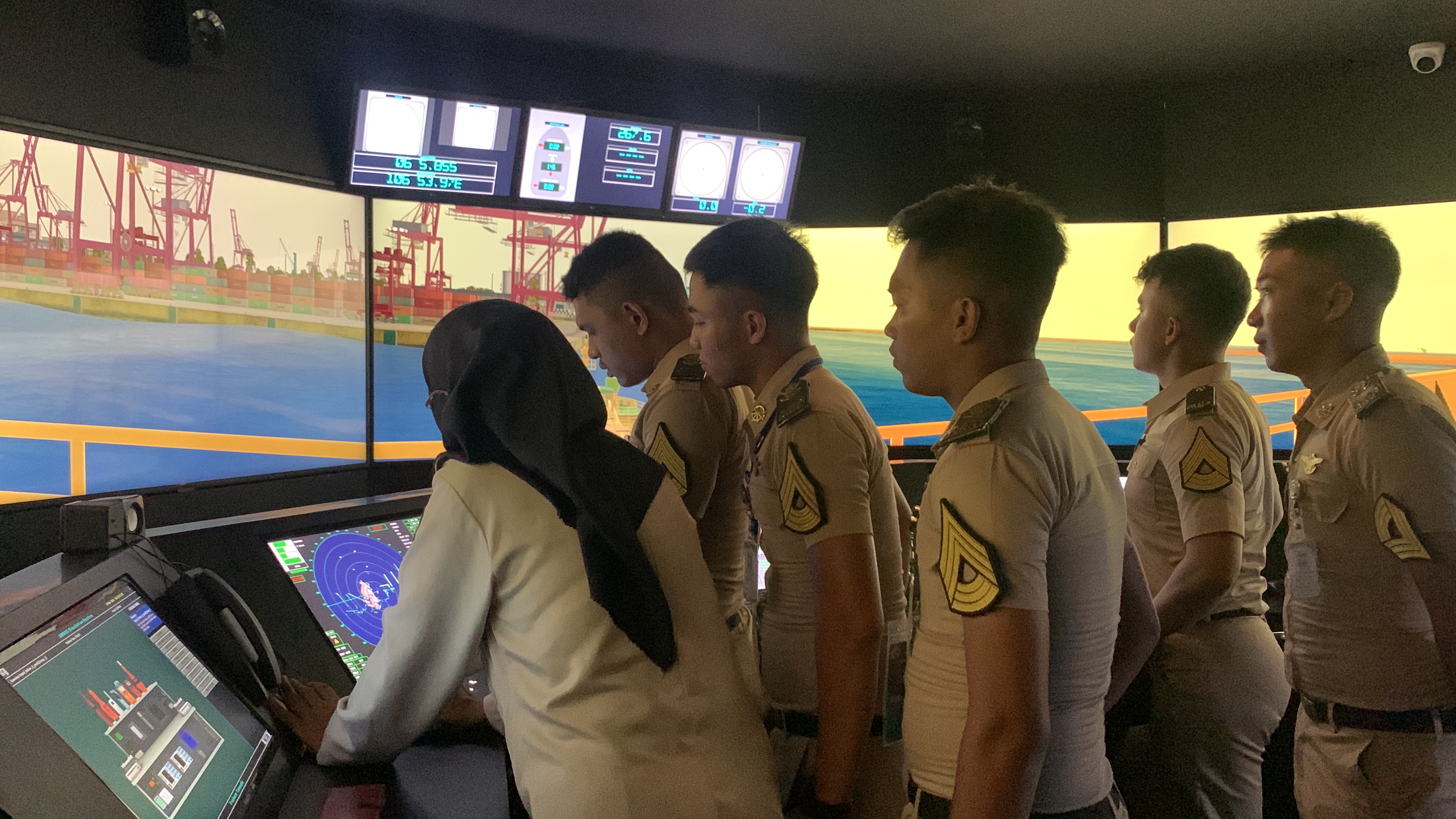 Full Mission Bridge Simulator